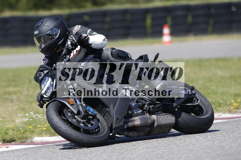 Archiv-2025/48 25.08.2025 Cornu Master School ADR/blau-bleu/49